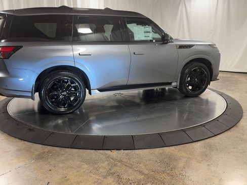 New 2026 INFINITI QX80 Sport w/ Sport Exterior Package image 2