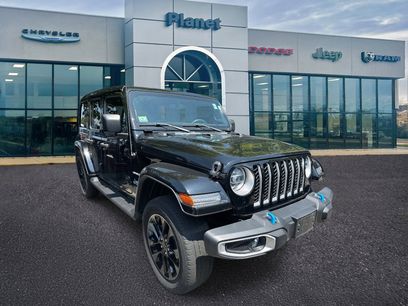 Used 2022 Jeep Wrangler Unlimited Sahara w/ Cold Weather Group