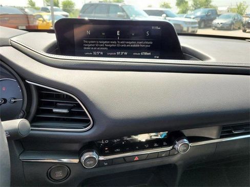 Used 2025 MAZDA CX-30 AWD 2.5 S w/ Preferred Package image 8