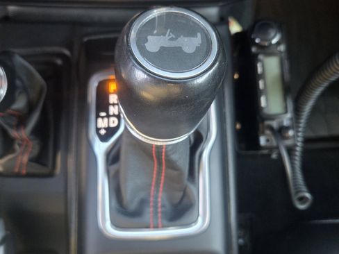 Used 2021 Jeep Wrangler Unlimited Rubicon AWD/4WD image 21