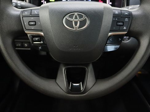 Used 2025 Toyota Camry LE w/ Convenience Package FWD image 24