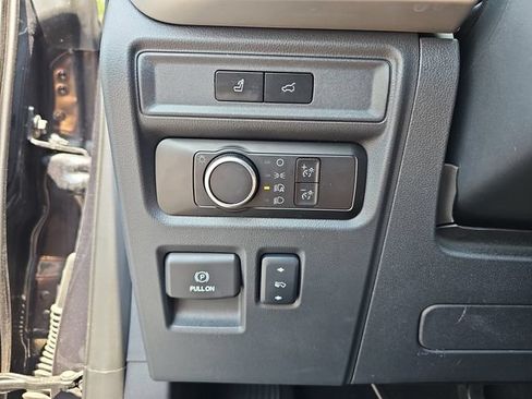 Used 2024 Ford Expedition Max XLT RWD image 33