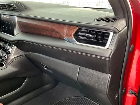 Used 2023 GMC Yukon XL Denali Ultimate image 19