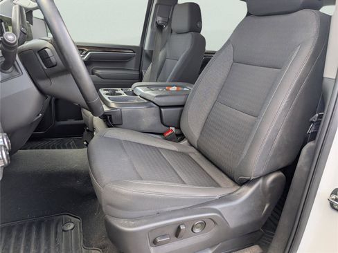 Used 2022 GMC Sierra 1500 Elevation image 12