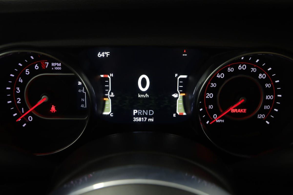 Used 2021 Jeep Gladiator Mojave w/ LED Lighting Group AWD/4WD image 16