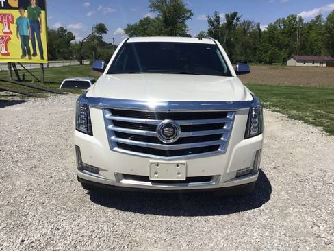Used 2015 Cadillac Escalade Premium AWD/4WD image 8
