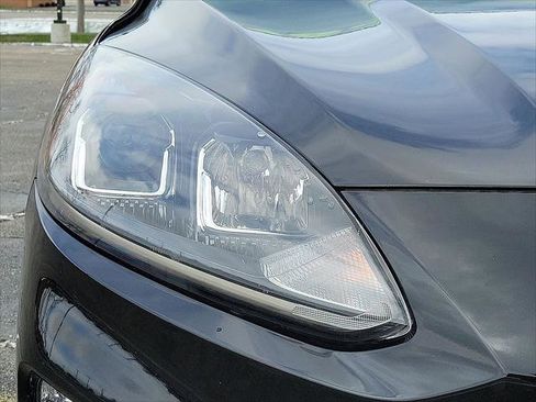 Used 2020 Ford Escape SEL image 28