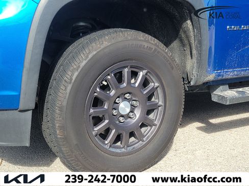 Used 2022 Chevrolet Colorado LT w/ LT Convenience Package RWD image 5