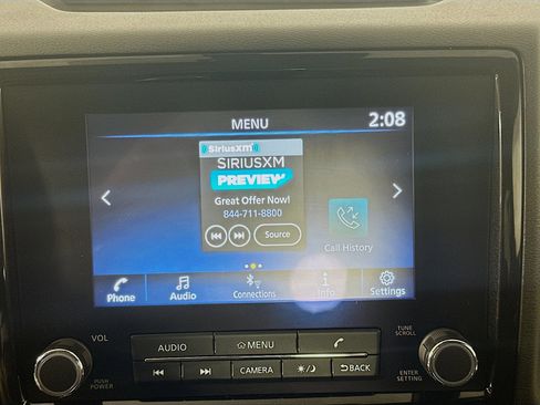 Used 2023 Nissan Frontier SV image 22