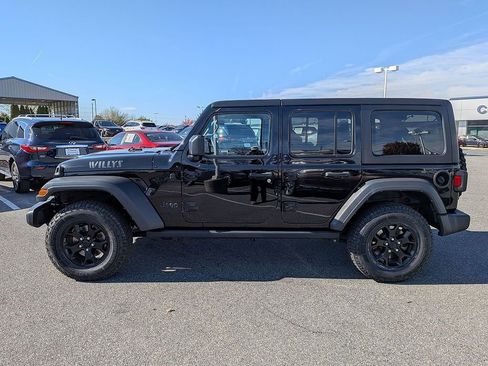 Used 2021 Jeep Wrangler Unlimited Sport AWD/4WD image 4