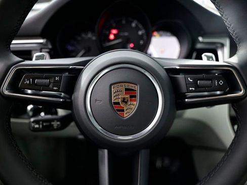New 2026 Porsche Macan AWD/4WD image 33