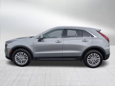 Used 2024 Cadillac XT4 Luxury w/ Cold Weather Package AWD/4WD image 2