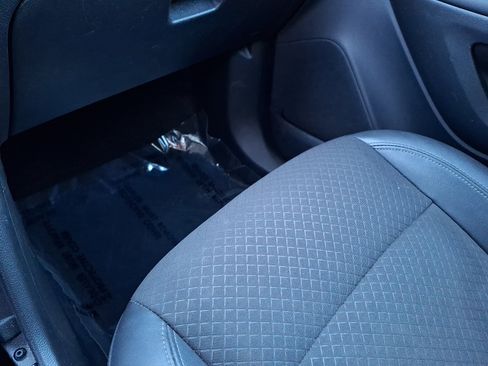 Used 2018 Buick Encore Preferred image 26