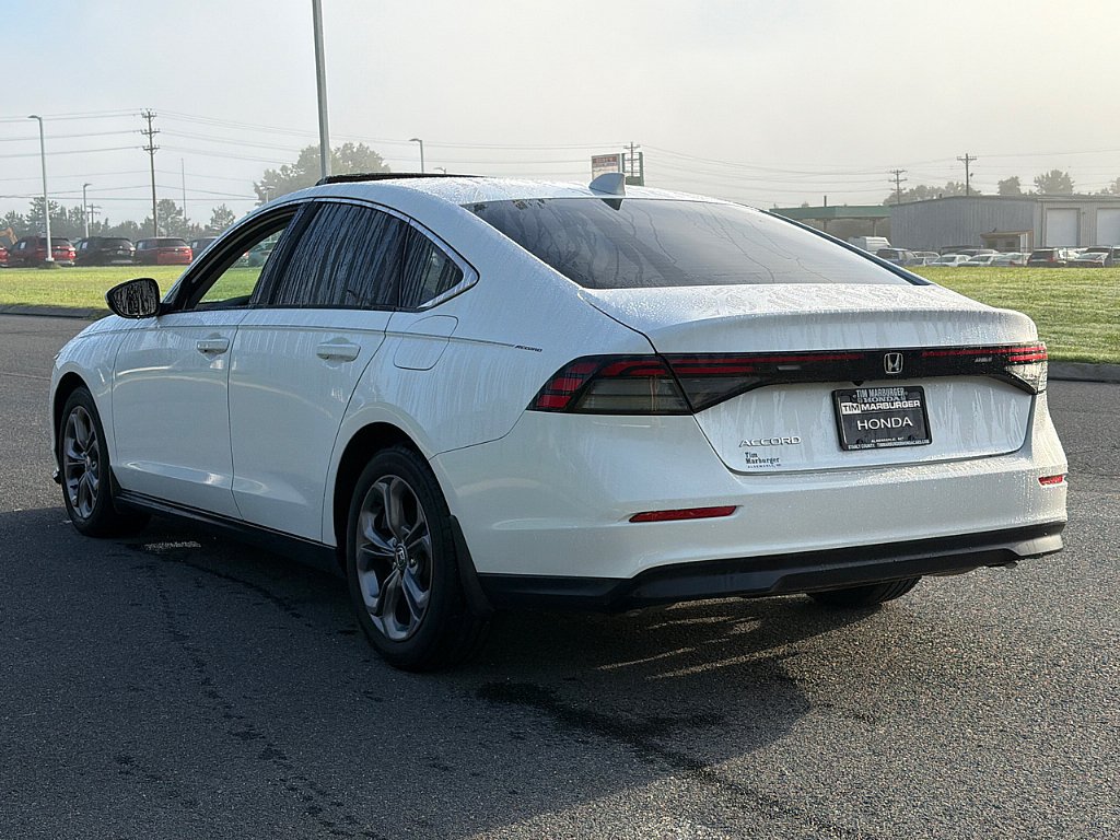 Used 2024 Honda Accord EX image 5