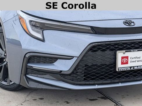 Certified 2025 Toyota Corolla SE FWD image 3