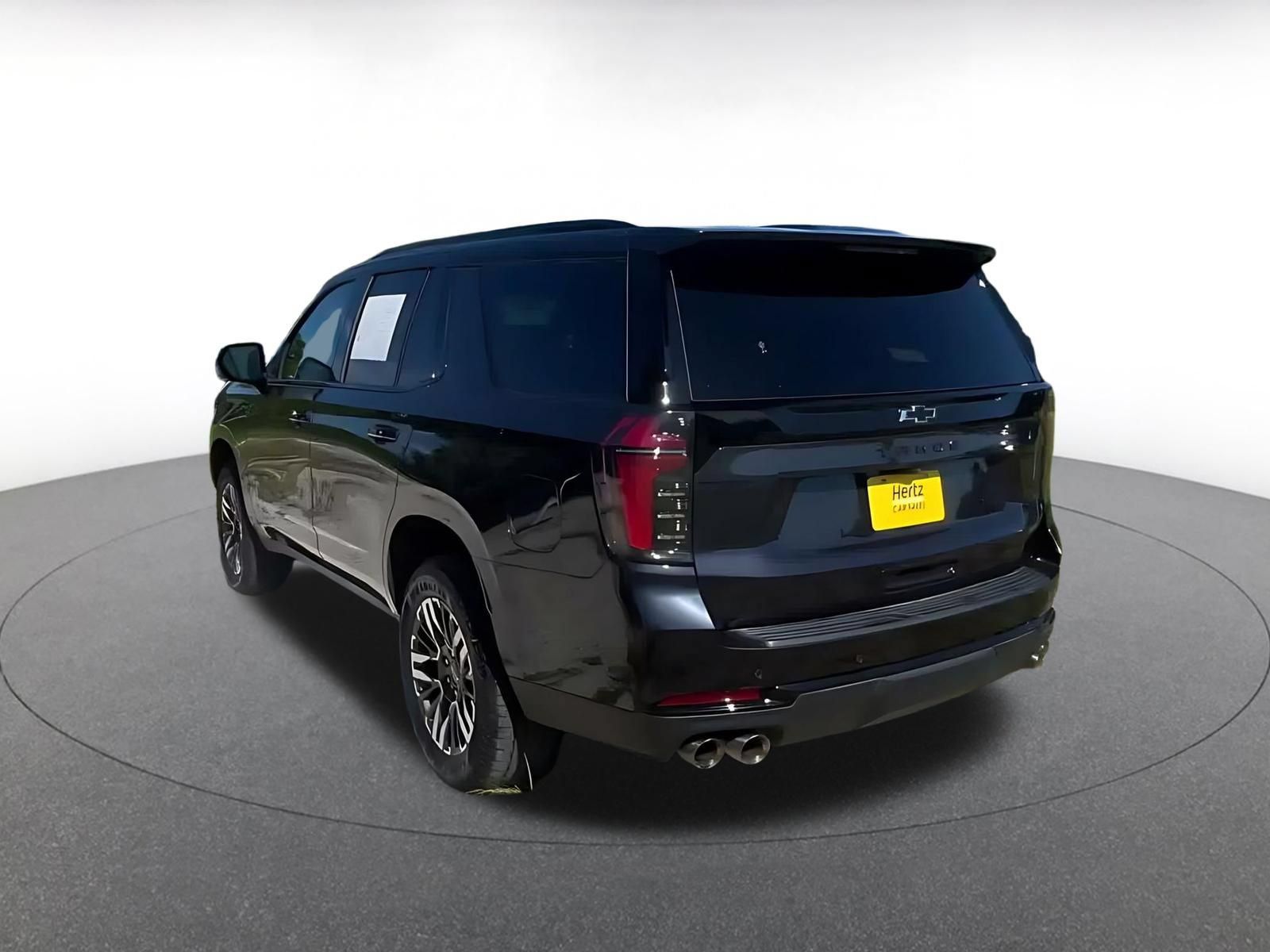 Used 2025 Chevrolet Tahoe Z71 AWD/4WD image 10