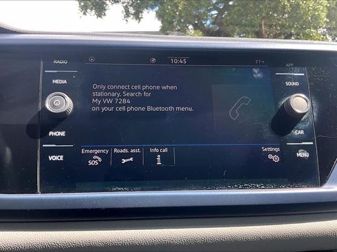 Used 2023 Volkswagen Taos SE w/ Panoramic Sunroof Package FWD image 37