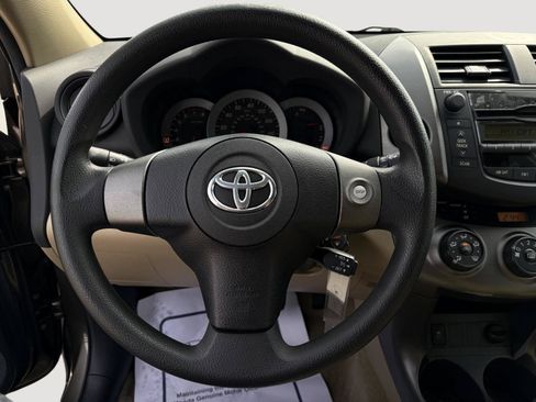 Used 2011 Toyota RAV4 2WD V6 w/ Tow Prep Pkg image 16