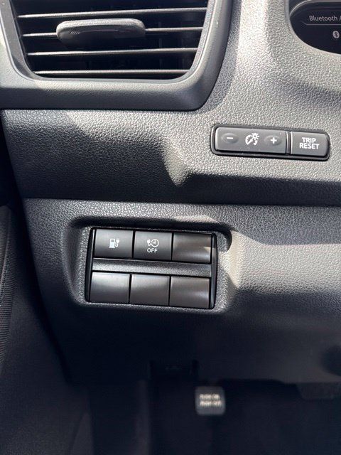 Used 2019 Nissan Leaf S w/ S Charge Package FWD image 6