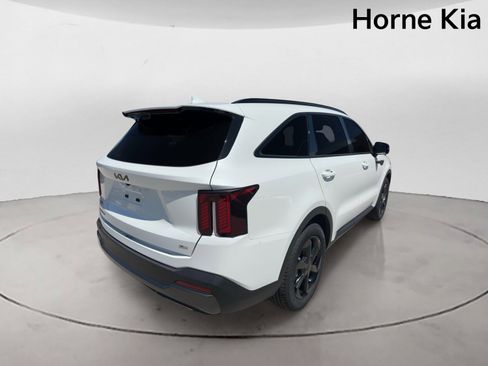 New 2026 Kia Sorento SX Prestige AWD/4WD image 4