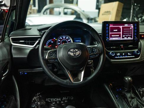 Used 2022 Toyota Corolla SE w/ Carpet Mat Package (TMS) FWD image 15