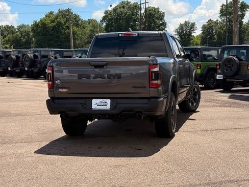 Used 2019 RAM 1500 Rebel AWD/4WD image 11