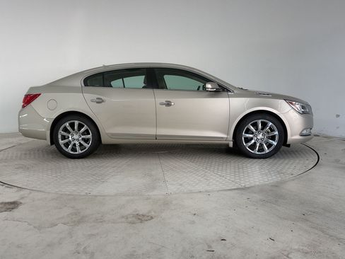 Used 2014 Buick LaCrosse Premium w/ Driver Confidence Package FWD image 8