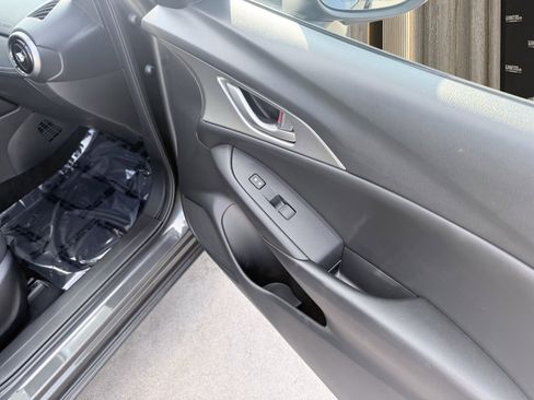 Used 2019 MAZDA CX-3 Sport image 43