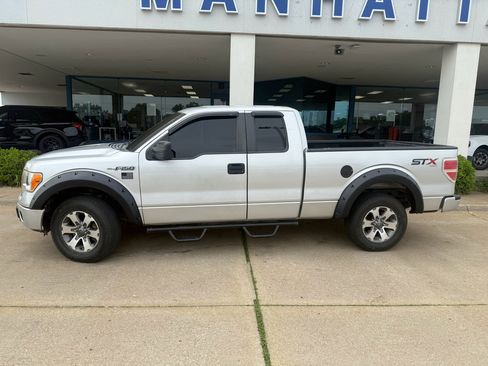 Used 2014 Ford F150 STX w/ Equipment Group 201A Mid AWD/4WD image 7