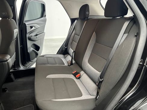 Used 2025 Chevrolet TrailBlazer LT AWD/4WD image 13