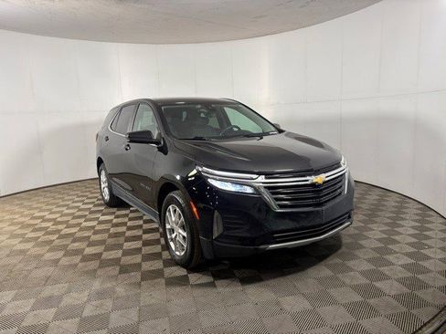 Certified 2024 Chevrolet Equinox LT w/ LPO, Floor Liner Package image 6