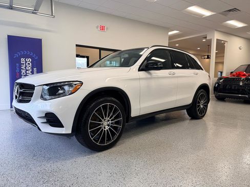 Used 2016 Mercedes-Benz GLC 300 image 4