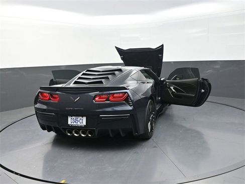 Used 2015 Chevrolet Corvette Stingray Z51 w/ 2LT Preferred Equipment Group image 36