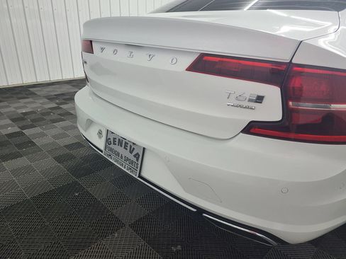 Used 2018 Volvo S90 T6 Inscription w/ Convenience Package AWD/4WD image 18