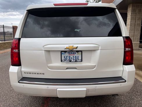 Used 2015 Chevrolet Suburban LTZ AWD/4WD image 4