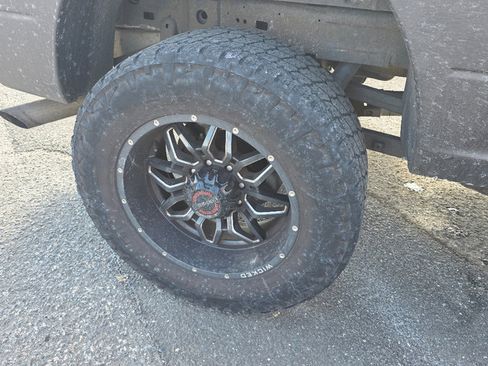 Used 2017 RAM 2500 Big Horn w/ Sport Appearance Group image 6