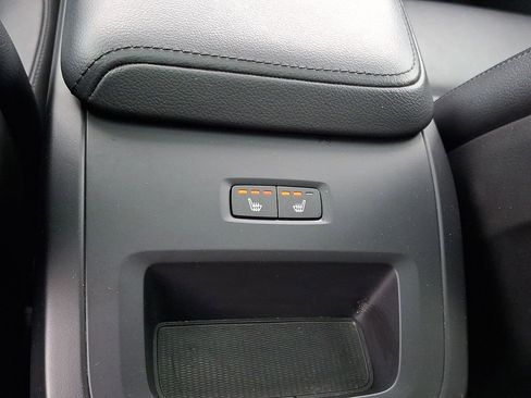 Used 2023 Volvo XC60 B5 Core w/ Climate Package image 11