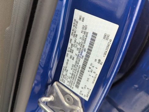 Used 2017 Ford Escape SE w/ SE Cold Weather Package image 28