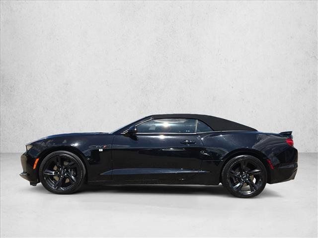 Used 2024 Chevrolet Camaro LT RWD image 9