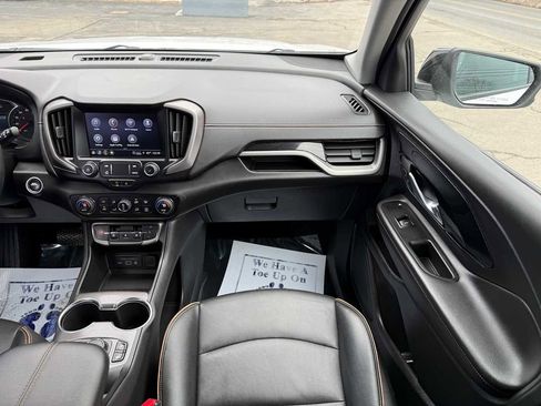 Used 2023 GMC Terrain AT4 image 44
