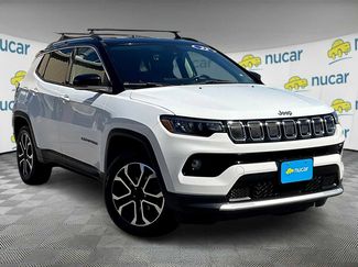 Used 2022 Jeep Compass Limited image 1