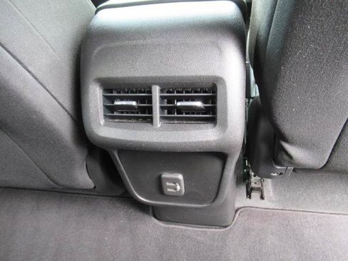 Certified 2022 Chevrolet Equinox LT FWD image 15