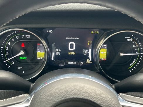 Used 2023 Jeep Wrangler Unlimited Sahara w/ Cold Weather Group AWD/4WD image 26