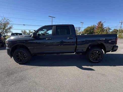 New 2025 RAM 2500 Big Horn image 5