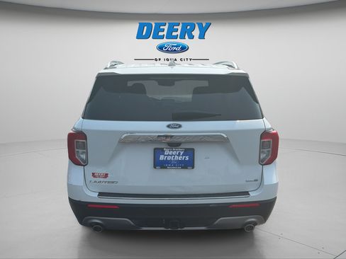 Used 2020 Ford Explorer Limited w/ Class III Trailer Tow Package AWD/4WD image 5