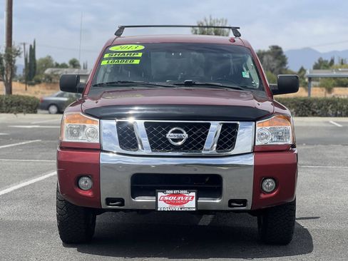 Used 2013 Nissan Titan SV w/ SV Value Truck Pkg AWD/4WD image 21