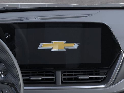 New 2026 Chevrolet Trax LT w/ Sunroof Package image 20