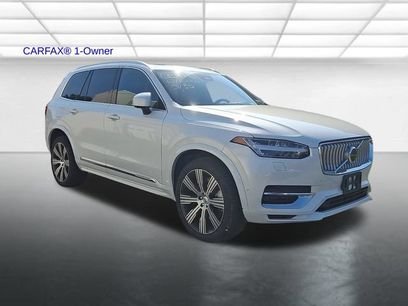 Used 2024 Volvo XC90 T8 Ultimate w/ Lounge Package