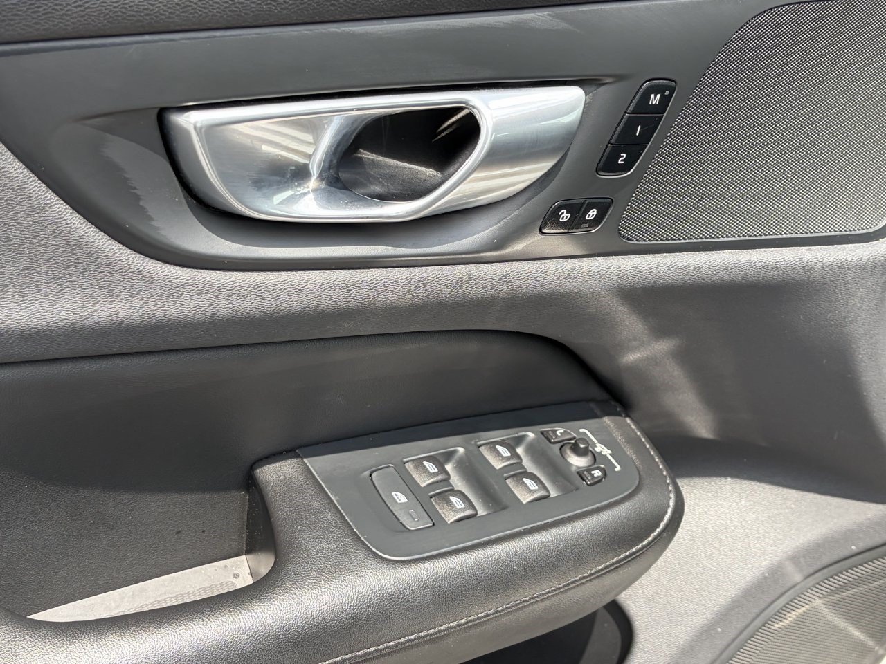 Used 2024 Volvo S60 B5 Core FWD image 15