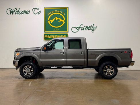Used 2011 Ford F250 Lariat w/ FX4 Off Road Pkg AWD/4WD image 5